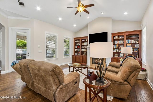 1908 DUMFRIES Court, St. Johns, FL 32259