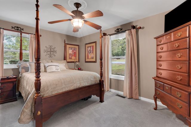 165 Tanglewood Trl, Estill Springs, TN 37330