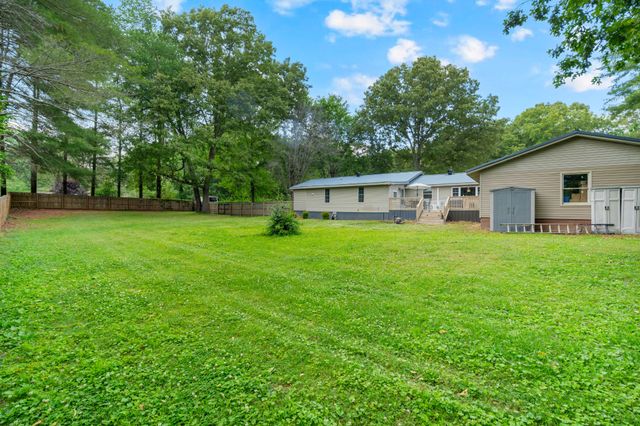165 Tanglewood Trl, Estill Springs, TN 37330