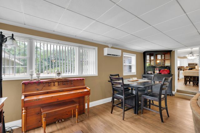 165 Tanglewood Trl, Estill Springs, TN 37330
