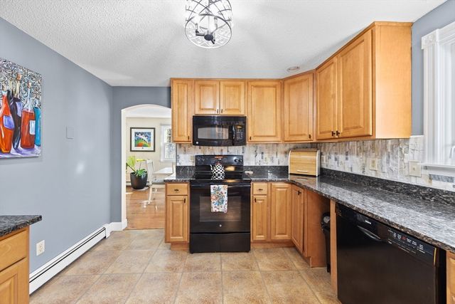 39 Megansett Dr 31H, Plymouth, MA 02360