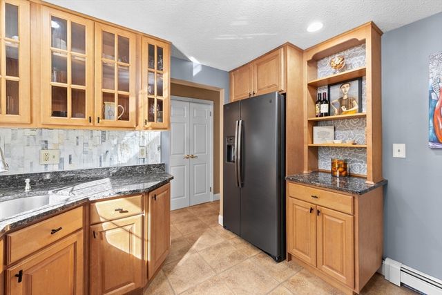 39 Megansett Dr 31H, Plymouth, MA 02360