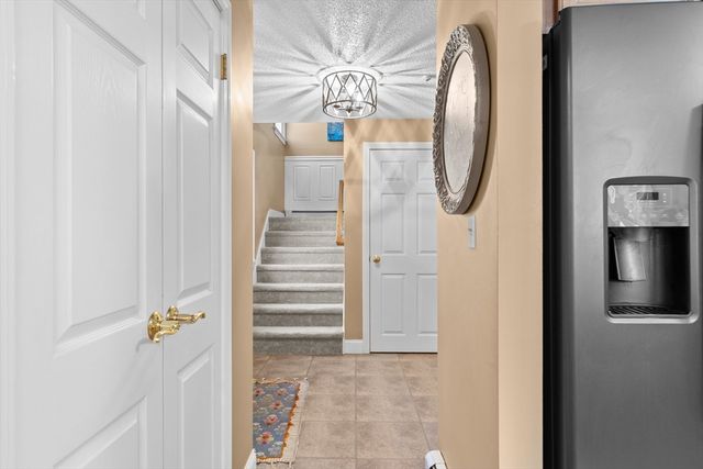 39 Megansett Dr 31H, Plymouth, MA 02360