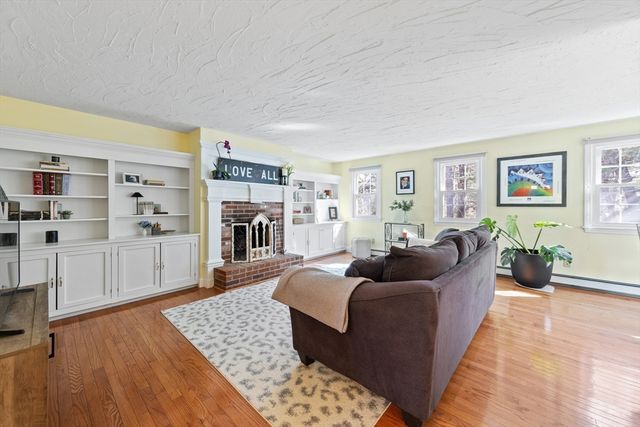 39 Megansett Dr 31H, Plymouth, MA 02360