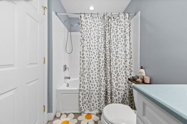 39 Megansett Dr 31H, Plymouth, MA 02360