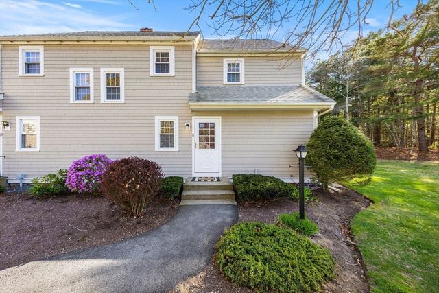 39 Megansett Dr 31H, Plymouth, MA 02360