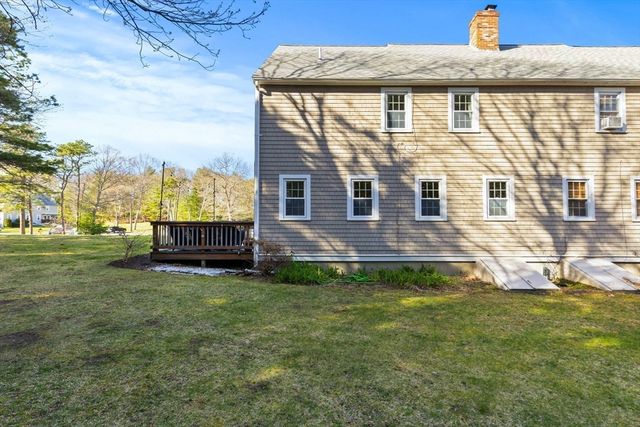 39 Megansett Dr 31H, Plymouth, MA 02360