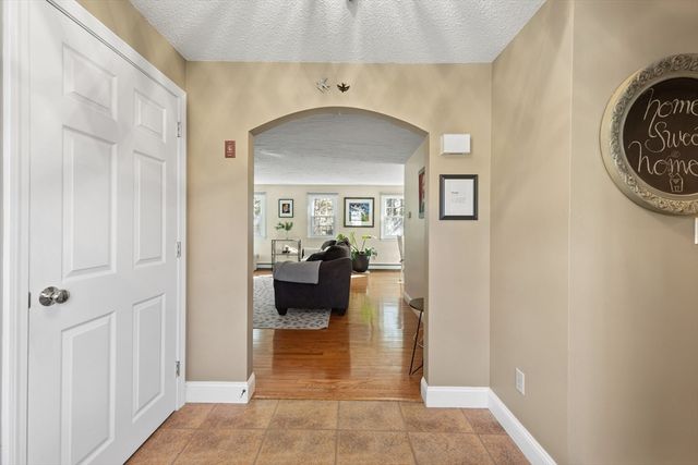39 Megansett Dr 31H, Plymouth, MA 02360