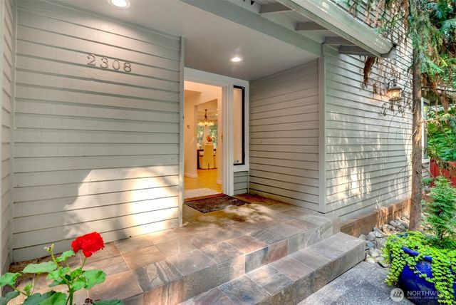 2308 NE 123rd Street, Seattle, WA 98125