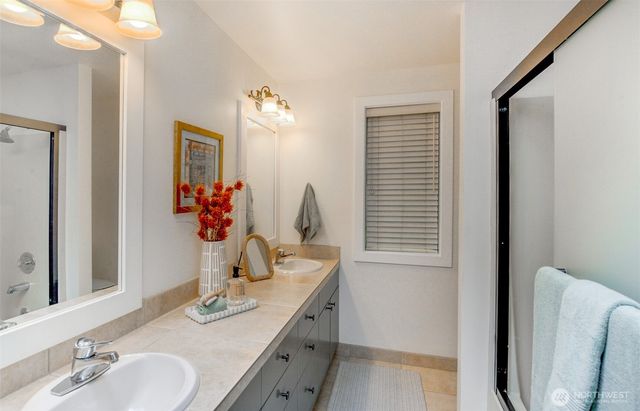 2308 NE 123rd Street, Seattle, WA 98125