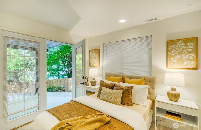2308 NE 123rd Street, Seattle, WA 98125