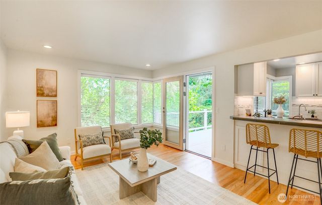 2308 NE 123rd Street, Seattle, WA 98125