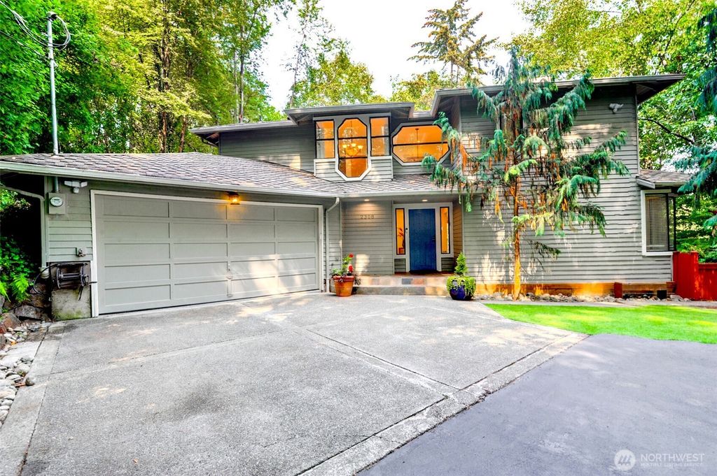 2308 NE 123rd Street, Seattle, WA 98125