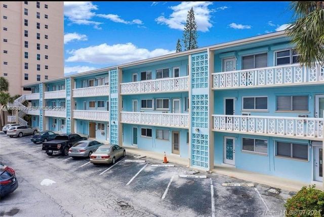 455 Golden Isles Dr 308, Hallandale Beach, FL 33009