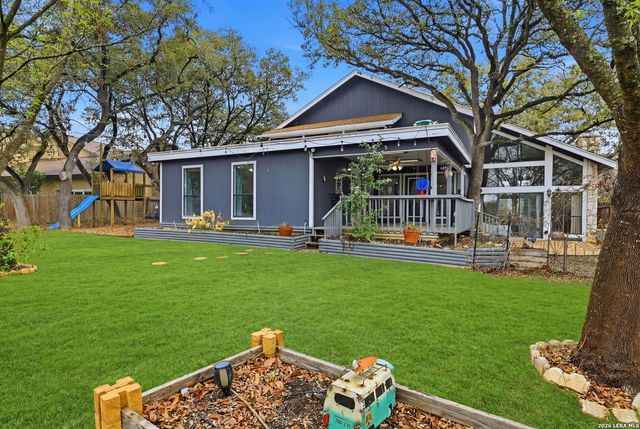 1739 royal crescent, San Antonio, TX 78231