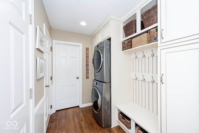 6320 Brixton, Indianapolis, IN 46220