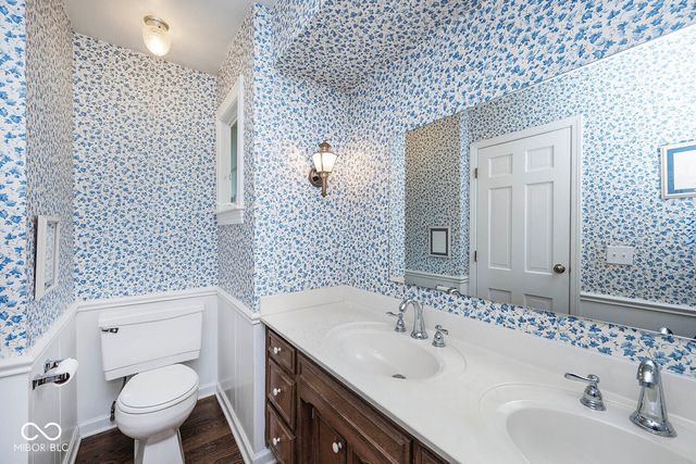 6320 Brixton, Indianapolis, IN 46220