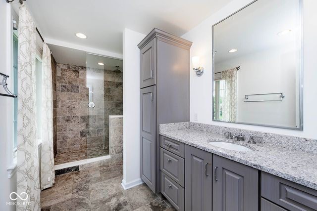 6320 Brixton, Indianapolis, IN 46220