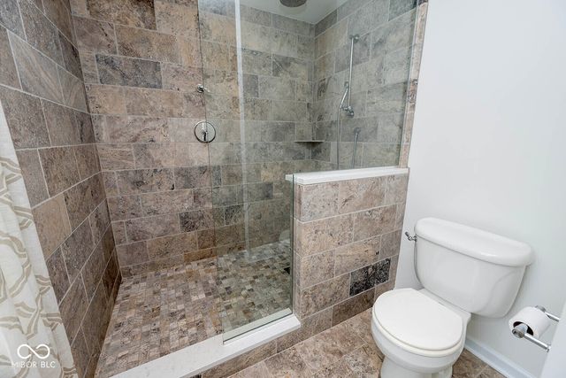 6320 Brixton, Indianapolis, IN 46220