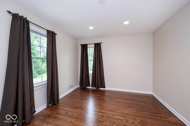 6320 Brixton, Indianapolis, IN 46220