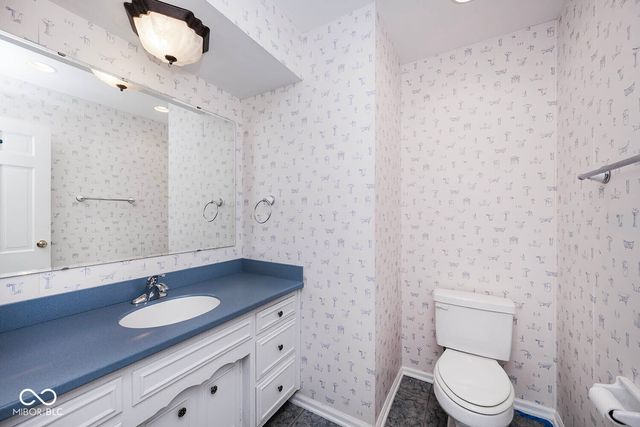6320 Brixton, Indianapolis, IN 46220