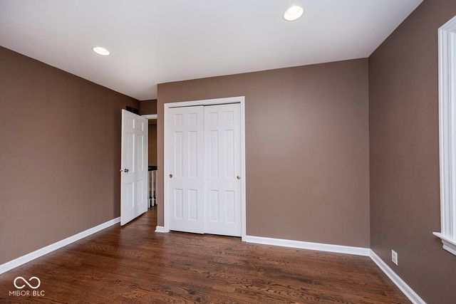 6320 Brixton, Indianapolis, IN 46220