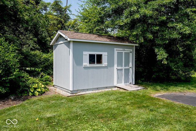 6320 Brixton, Indianapolis, IN 46220