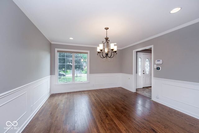 6320 Brixton, Indianapolis, IN 46220