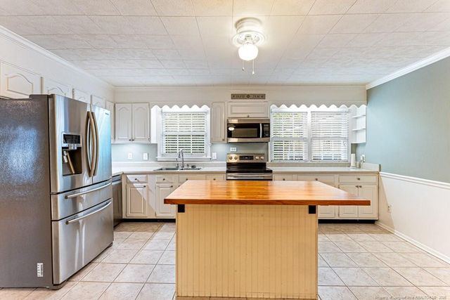 2328 Colgate Drive, Fayetteville, NC 28304