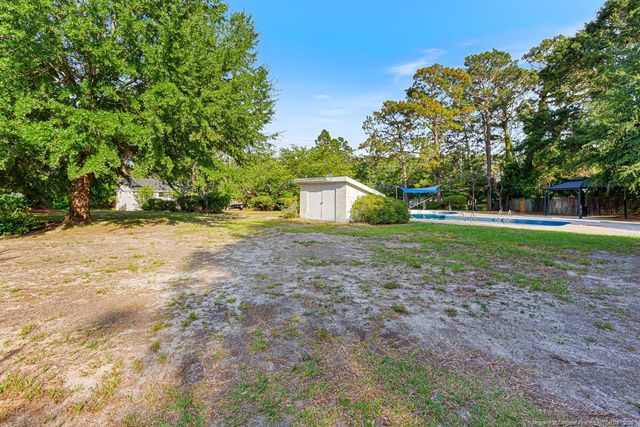 2328 Colgate Drive, Fayetteville, NC 28304