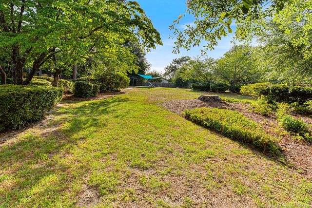 2328 Colgate Drive, Fayetteville, NC 28304