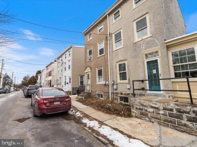 444 LEMONTE ST, Philadelphia, PA 19128