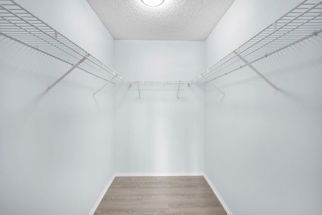 6881 NW 173rd Dr H-202, Hialeah, FL 33015