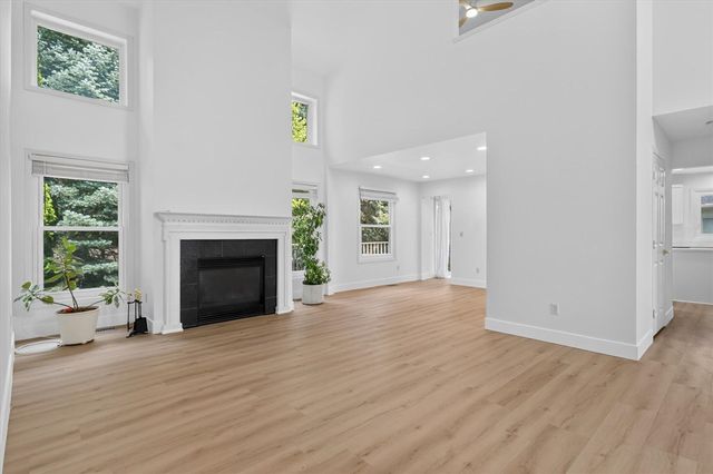 13500 Cambridge Court, Plymouth, MI 48170