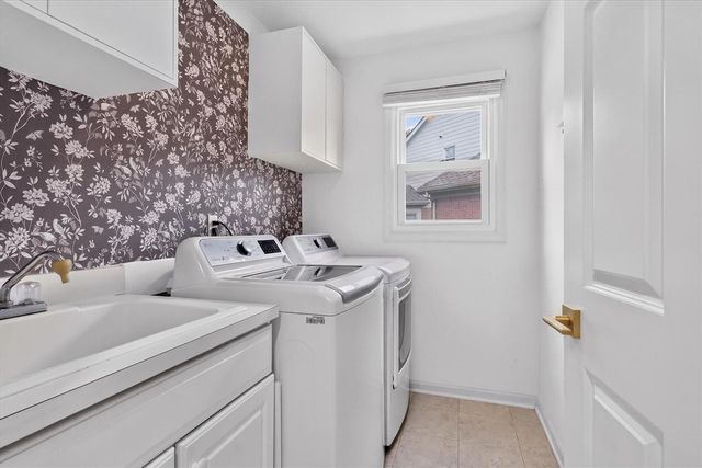 13500 Cambridge Court, Plymouth, MI 48170