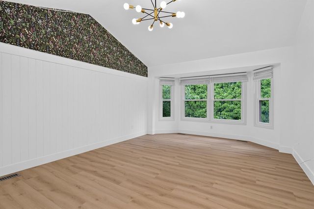 13500 Cambridge Court, Plymouth, MI 48170