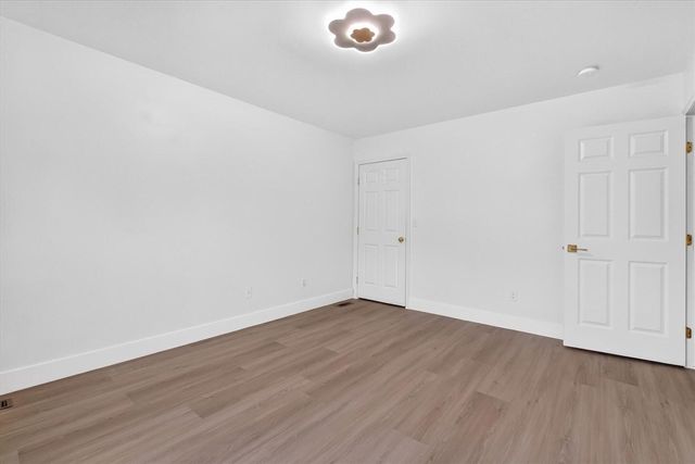 13500 Cambridge Court, Plymouth, MI 48170
