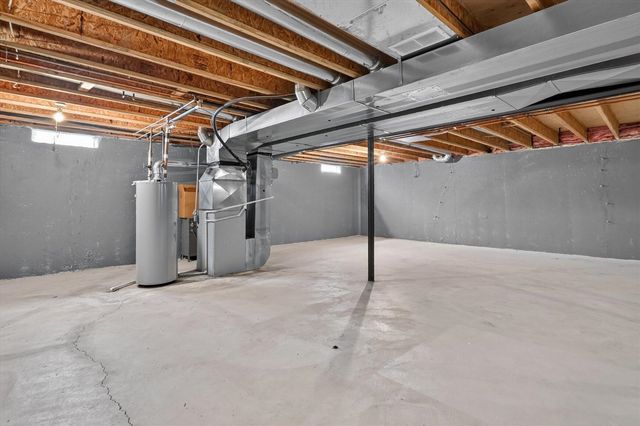 13500 Cambridge Court, Plymouth, MI 48170