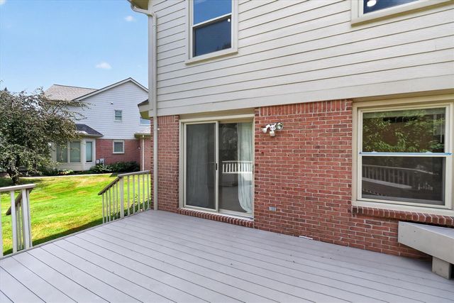 13500 Cambridge Court, Plymouth, MI 48170
