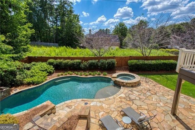 11001 Estates Circle, Alpharetta, GA 30022