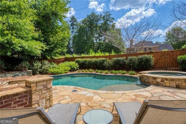 11001 Estates Circle, Alpharetta, GA 30022