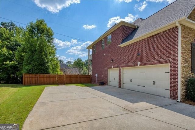 11001 Estates Circle, Alpharetta, GA 30022