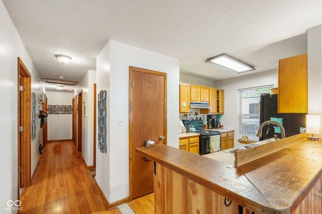 300 E Washington Street, Mooresville, IN 46158