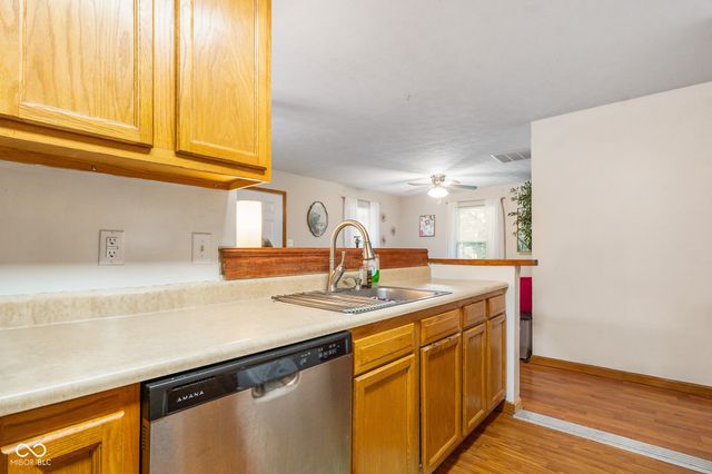 300 E Washington Street, Mooresville, IN 46158