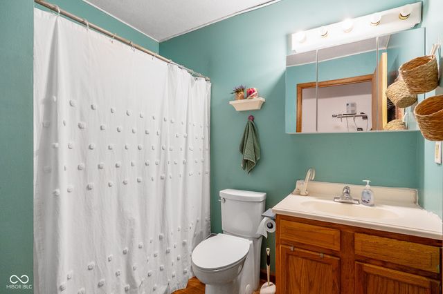 300 E Washington Street, Mooresville, IN 46158