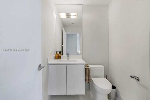 700 NE 24th St 1107, Miami, FL 33137