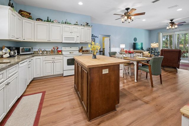 14590 NE 35TH AVENUE, Chiefland, FL 32626