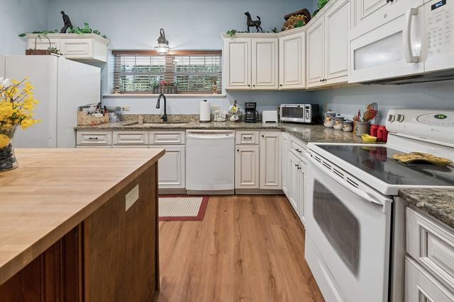 14590 NE 35TH AVENUE, Chiefland, FL 32626