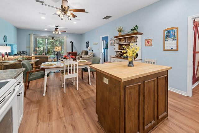 14590 NE 35TH AVENUE, Chiefland, FL 32626