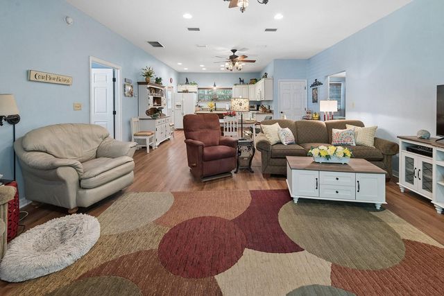 14590 NE 35TH AVENUE, Chiefland, FL 32626